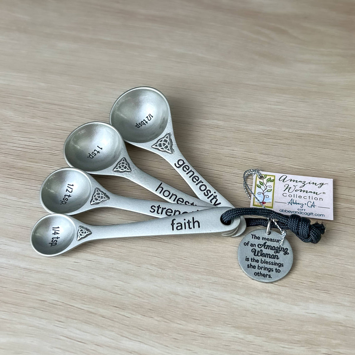 Trinity Knot Amazing Woman Measuring Spoons