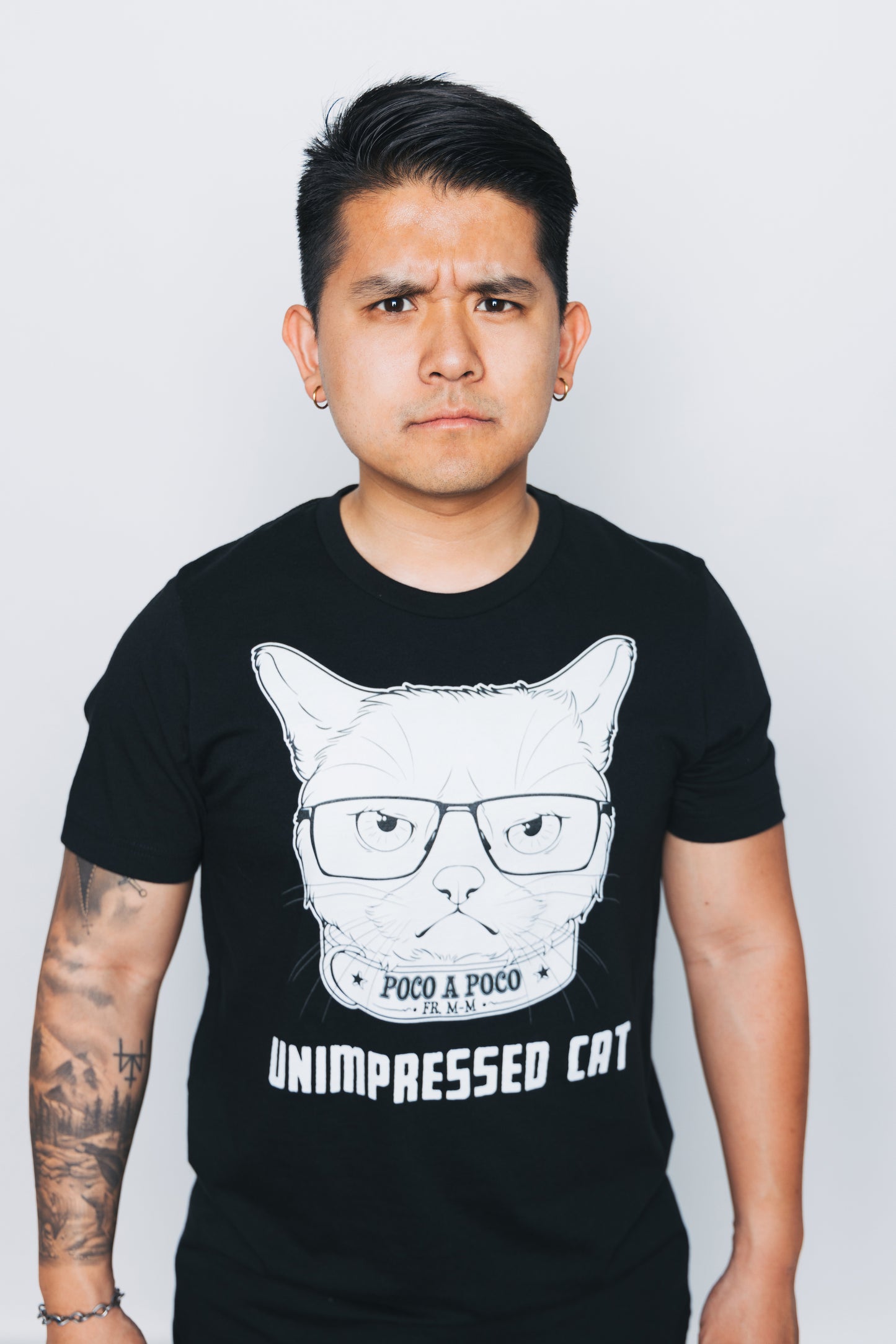T-Shirt | Unimpressed Cat