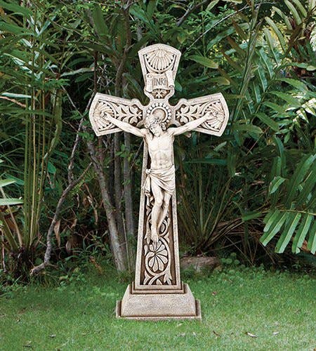 23.5 Ag Garden Crucifix