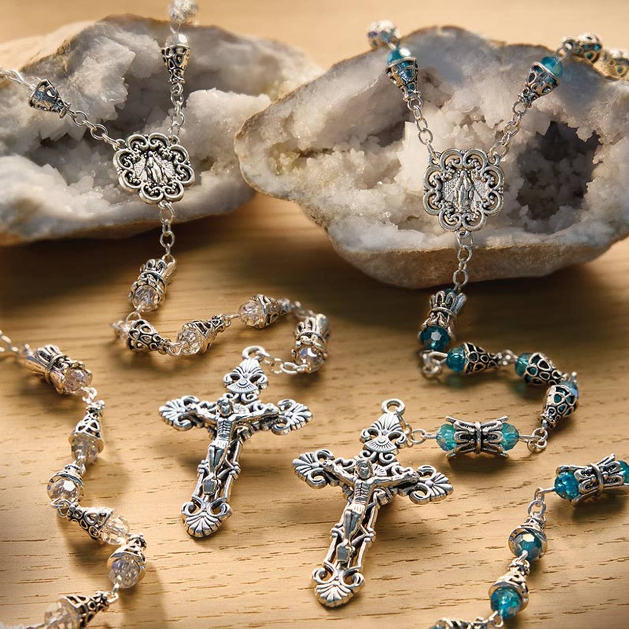 Aqua Santiago de Compostela Rosary